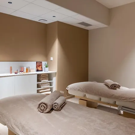 Parkest & Hotel 4*