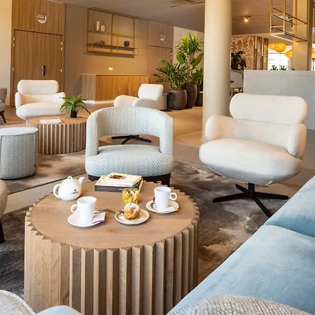فندق Parkest & 4*